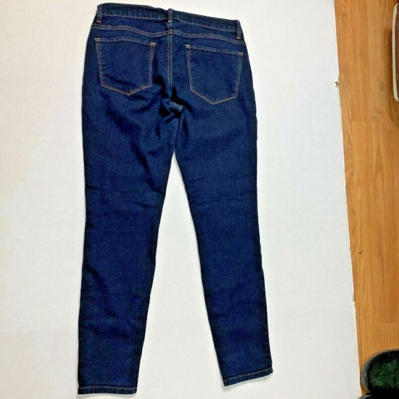 Forever 21 Womens Sz 29 Dark Denim Jeans Skinny 15 in waist laying flat, 8.5 in - Picture 3 of 3